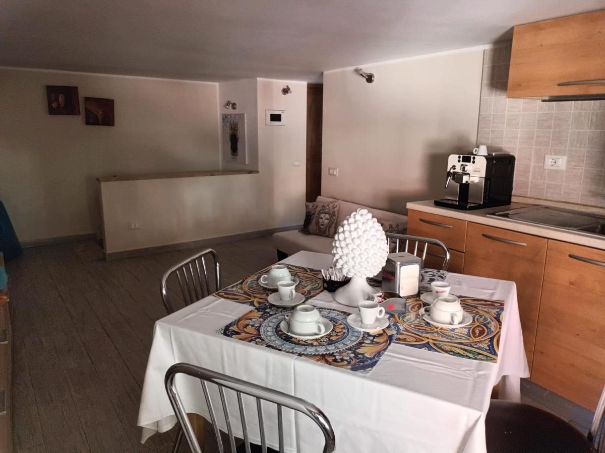 Casa Terramare Lejlighed Palermo Eksteriør billede